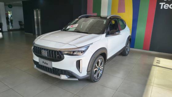 FIAT PULSE 1.0 TURBO 200 HYBRID IMPETUS CVT FIAT PULSE 1.0 TURBO 200 HYBRID IMPETUS CVT